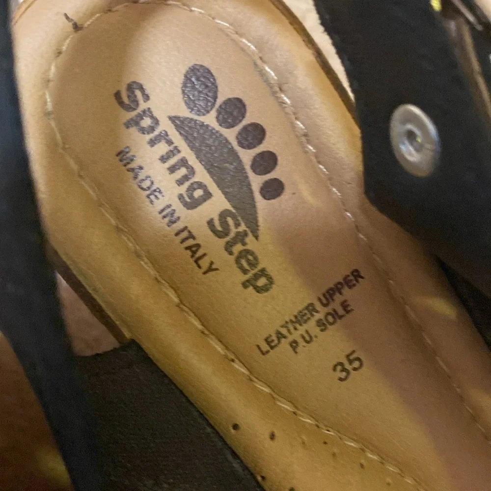 Spring Step Italian Size 4.5 Leather Sandals/Wedges Summer Fall